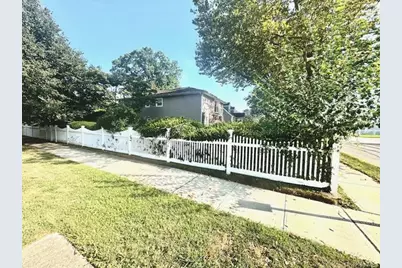 2743 Milburn Avenue, Baldwin, NY 11510 - Photo 3