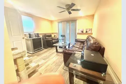 2743 Milburn Avenue, Baldwin, NY 11510 - Photo 5