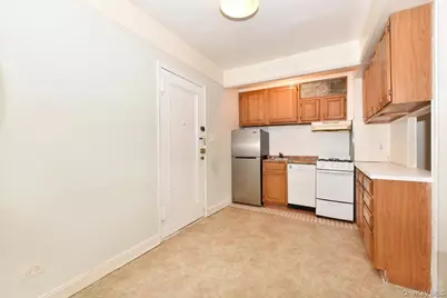 6574 Saunders Street #3H, Rego Park, NY 11374 - Photo 13