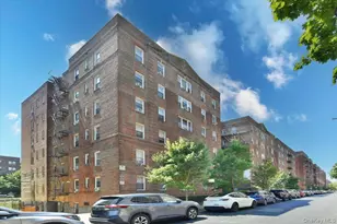 65-74 Saunders St, Rego Park, NY 11374 - Photo 1