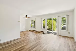 102 Gotham Way, Saint James, NY 11780 - Photo 13