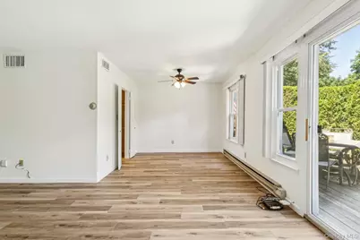 102 Gotham Way, Saint James, NY 11780 - Photo 15