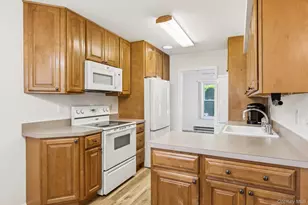 102 Gotham Way, Saint James, NY 11780 - Photo 7