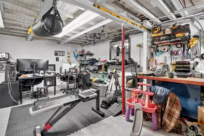 33C Edgewater Park #33C, Bronx, NY 10465 - Photo 35