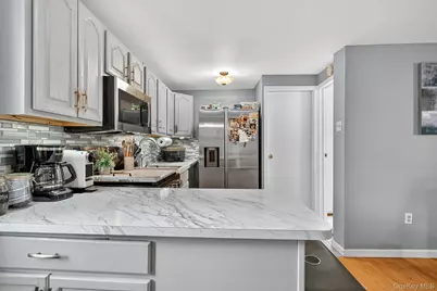 33C Edgewater Park #33C, Bronx, NY 10465 - Photo 17