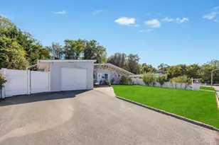 42 Richmond St, Islip, NY 11751 - Photo 3