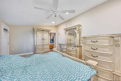 42 Richmond Street, Islip, NY 11751 - Photo 27