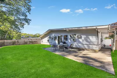 42 Richmond Street, Islip, NY 11751 - Photo 15
