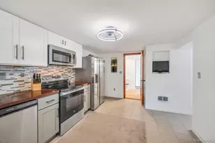 5 Panther Path, Miller Place, NY 11764 - Photo 17