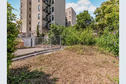 1567 Longfellow Avenue, Bronx, NY 10460 - Photo 13