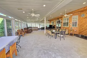 1130 Broadway Ave, Holbrook, NY 11741 - Photo 15