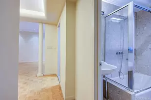 110-34 73rd Rd, Forest Hills, NY 11375 - Photo 17