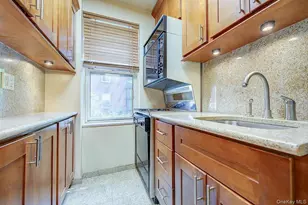 110-34 73rd Rd, Forest Hills, NY 11375 - Photo 11