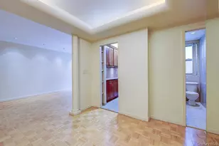 110-34 73rd Rd, Forest Hills, NY 11375 - Photo 9