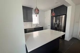 114-28 208th St, Cambria Heights, NY 11411 - Photo 21