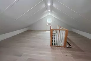 114-28 208th St, Cambria Heights, NY 11411 - Photo 15