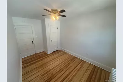 40 Smith Street, Glen Cove, NY 11542 - Photo 11