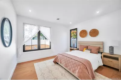 2497 Tonquin Street, East Meadow, NY 11554 - Photo 13