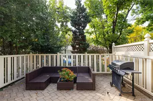 40 Raily Ct, New York, NY 10312 - Photo 25