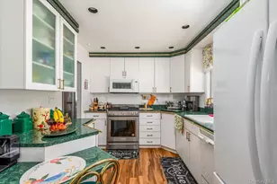 160-46 87th St, Howard Beach, NY 11414 - Photo 7