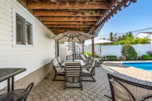 160-46 87th St, Howard Beach, NY 11414 - Photo 29