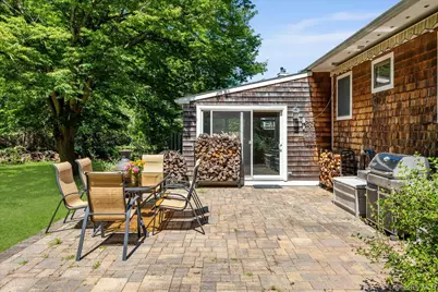 10 Strawberry Lane, Shelter Island, NY 11964 - Photo 23
