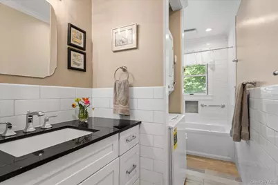 10 Strawberry Lane, Shelter Island, NY 11964 - Photo 13