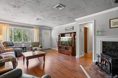 10 Strawberry Lane, Shelter Island, NY 11964 - Photo 19