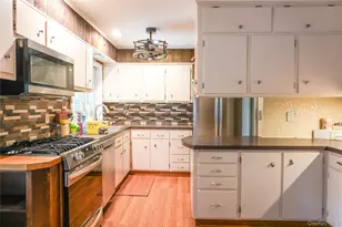 8 Willow Dr, Red Hook, NY 12571 - Photo 9