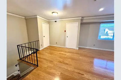 138 N Pointe Circle #138, Coram, NY 11727 - Photo 3