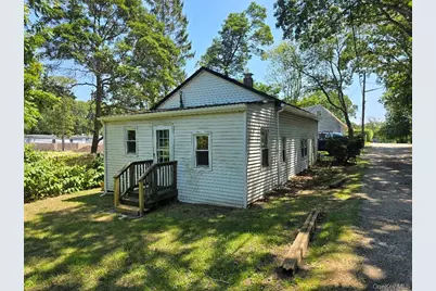 29 Bell Avenue, Aquebogue, NY 11931 - Photo 15