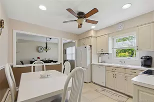 7 Mark Ln, Farmingville, NY 11738 - Photo 5