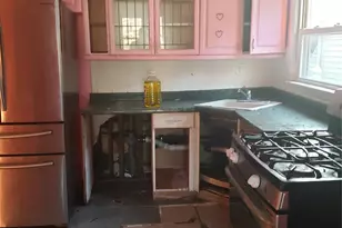 77 Virginia Ave, Hempstead, NY 11550 - Photo 5