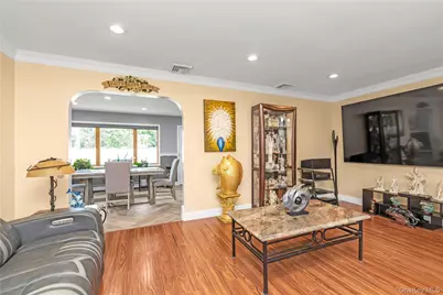 1983 Dutch Broadway, Elmont, NY 11003 - Photo 5