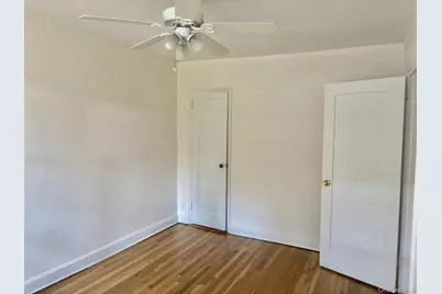 3 Edwards Street #1G, Roslyn Heights, NY 11577 - Photo 5