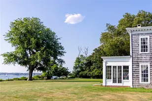 59600 Main Rd, Southold, NY 11971 - Photo 5