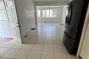 92 Leonard Ave, Freeport, NY 11520 - Photo 15