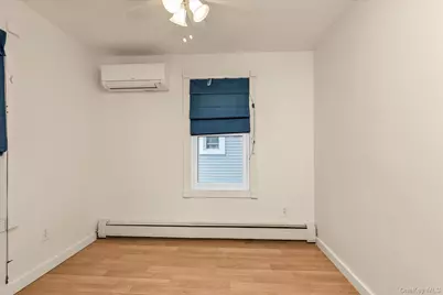 154 Park Avenue, Williston Park, NY 11596 - Photo 13