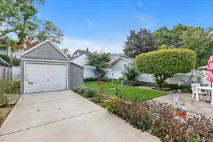 154 Park Ave, Williston Park, NY 11596 - Photo 21