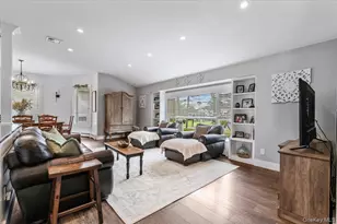 308 Sunset Blvd, Massapequa, NY 11758 - Photo 9