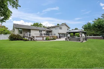 308 Sunset Boulevard, Massapequa, NY 11758 - Photo 3