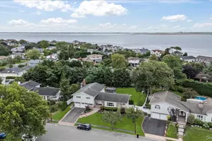 308 Sunset Blvd, Massapequa, NY 11758 - Photo 37