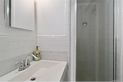 2835 Webb Avenue #9D, Bronx, NY 10468 - Photo 15