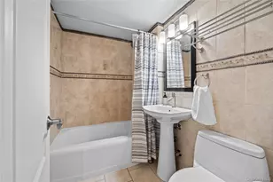 4555 Henry Hudson Pkwy, Bronx, NY 10471 - Photo 11