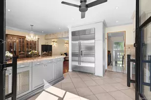 14 John Dr, Old Bethpage, NY 11804 - Photo 13