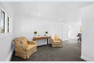 14 John Drive, Old Bethpage, NY 11804 - Photo 21