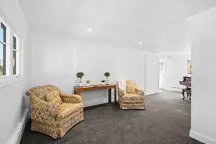 14 John Dr, Old Bethpage, NY 11804 - Photo 21