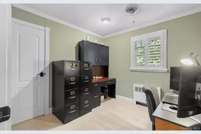 14 John Drive, Old Bethpage, NY 11804 - Photo 19