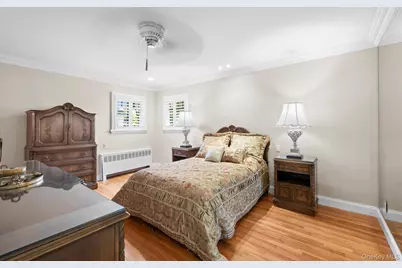 14 John Drive, Old Bethpage, NY 11804 - Photo 15