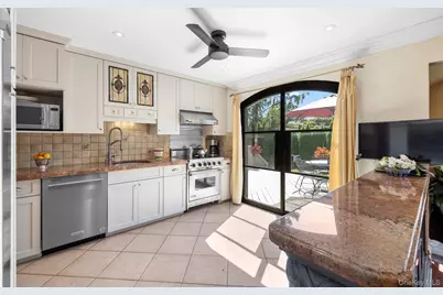 14 John Drive, Old Bethpage, NY 11804 - Photo 11